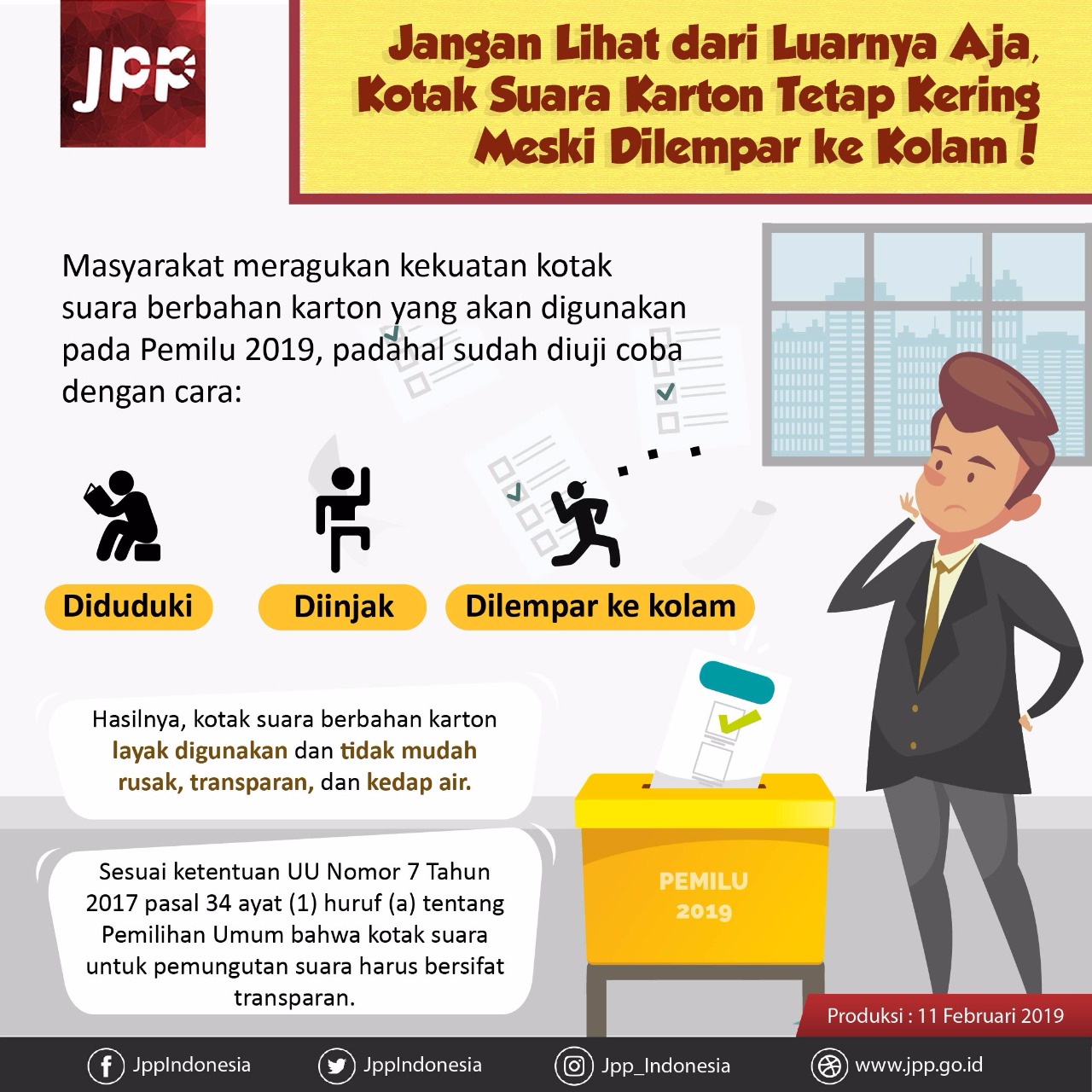 Jangan Lihat dari Luarnya  Aja, Kotak Suara Karton Tetap Kering Meski Dilempar ke Kolam! - 20190212